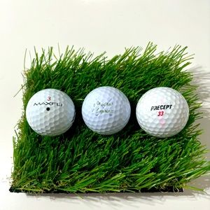 ⛳️ Lot of 12 Golf Balls Used